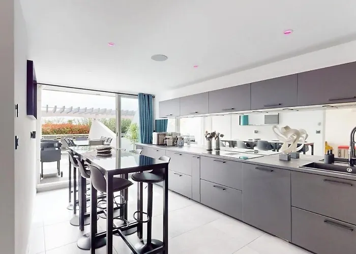 Le Majestic, Naturist Village 3 Bedrooms 90 M2 דירה אגדה