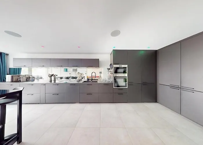 Le Majestic, Naturist Village 3 Bedrooms 90 M2 דירה *