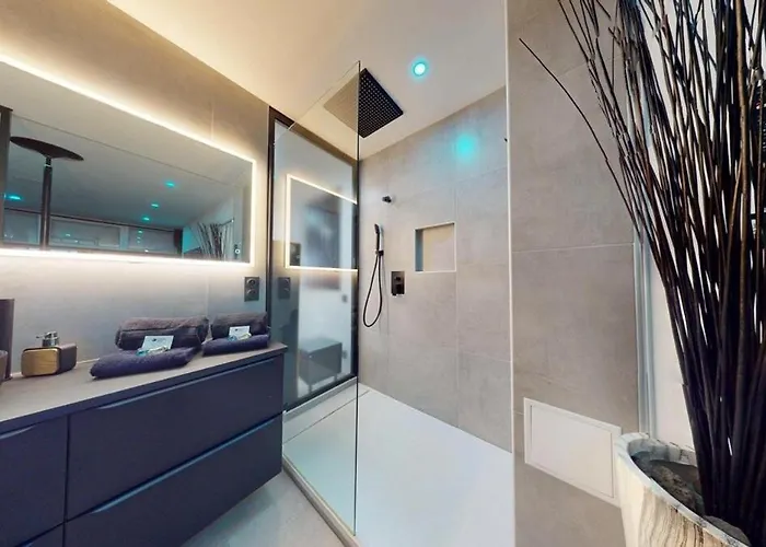 Le Majestic, Naturist Village 3 Bedrooms 90 M2 דירה