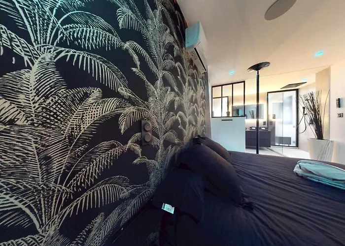 דירה Le Majestic, Naturist Village 3 Bedrooms 90 M2 אגדה